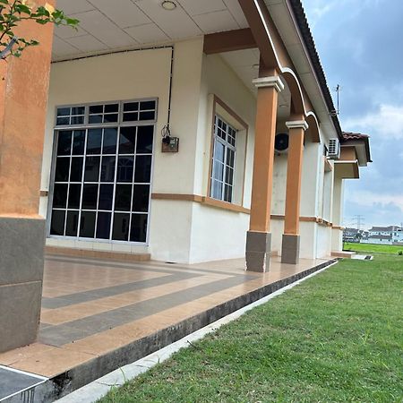 Kembara Homestay Alor Setar Buitenkant foto