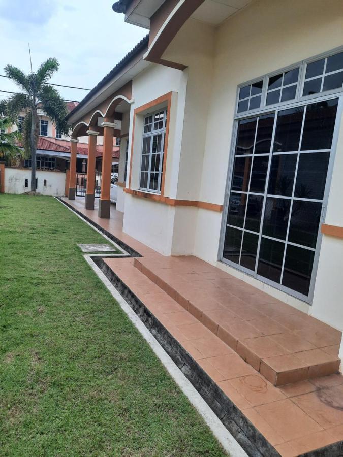 Kembara Homestay Alor Setar Buitenkant foto