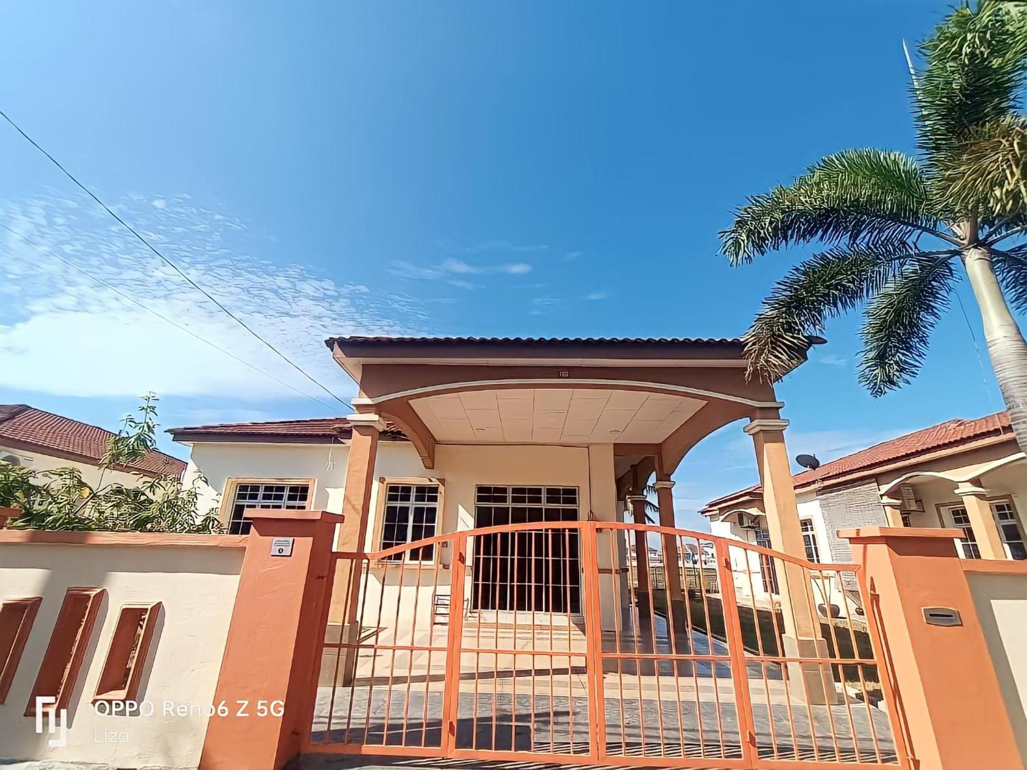 Kembara Homestay Alor Setar Buitenkant foto